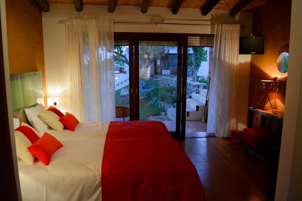 Melrinitas Turismo Rural Hotel Serpa Room photo