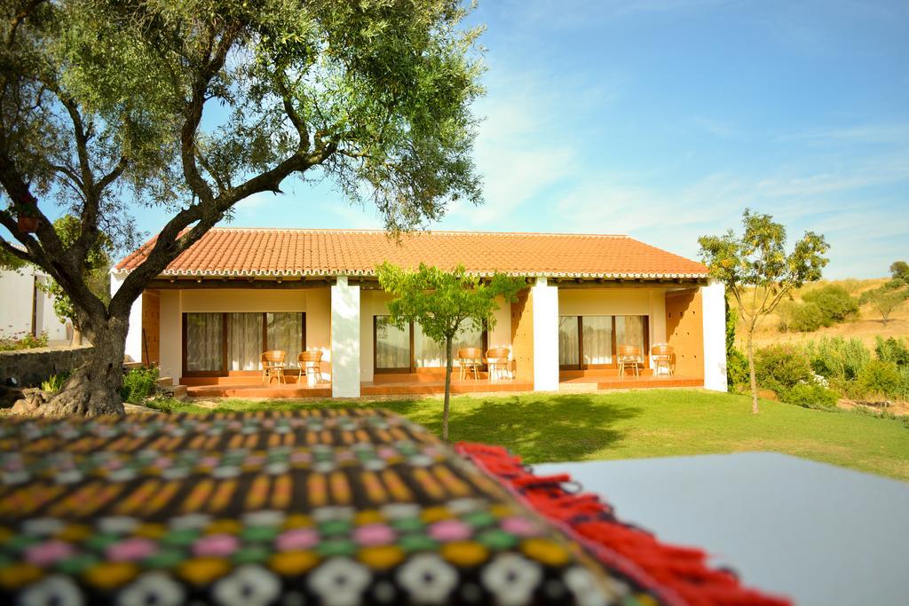 Melrinitas Turismo Rural Hotel Serpa Exterior photo